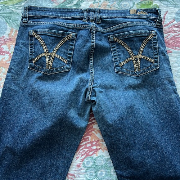 Kut from the Kloth Jackie Bootcut Dark Wash 14 - Picture 5 of 9